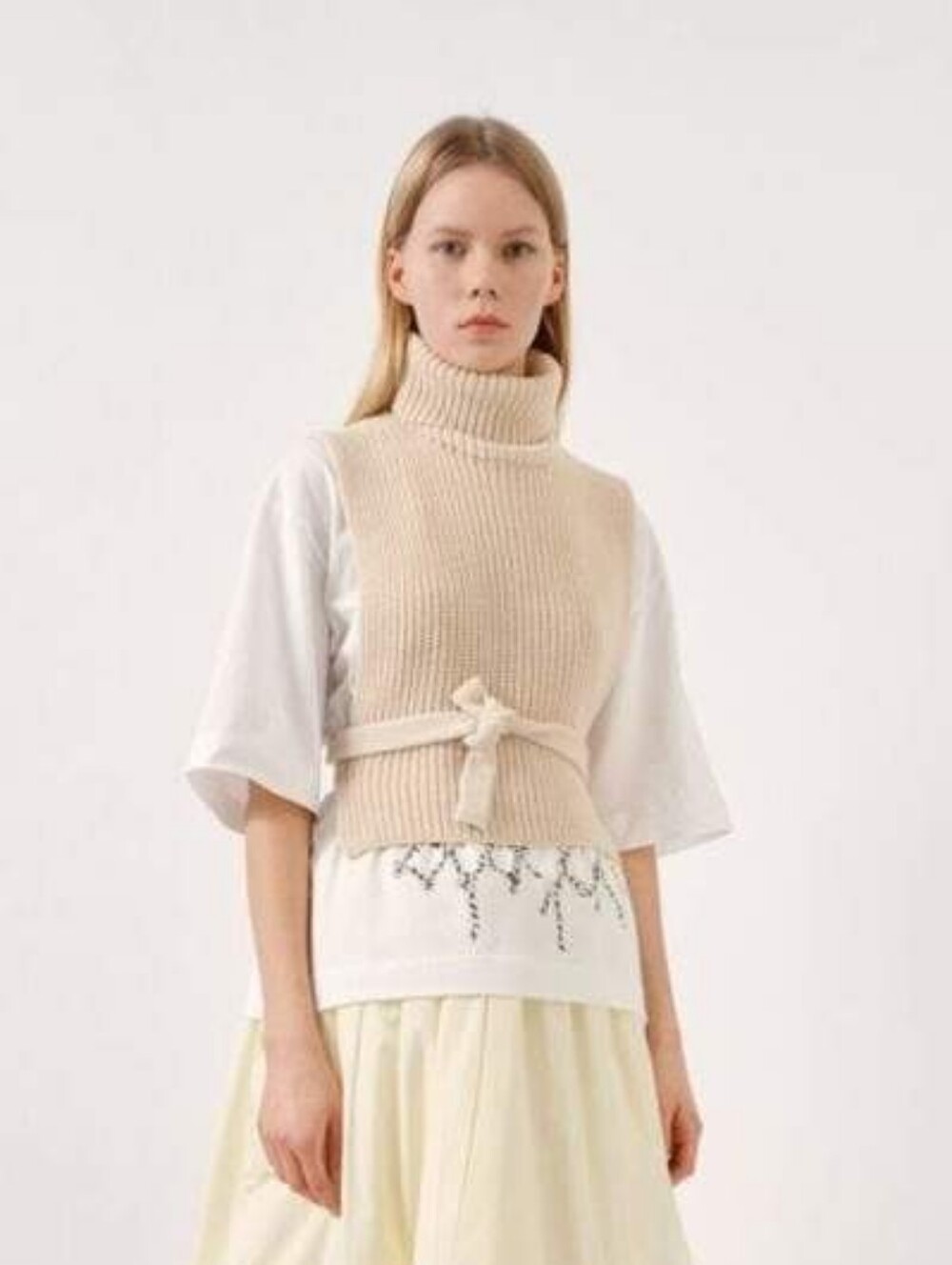 BAUM UND PFERDGARTEN Laura Vest Beige Knit Dickie One Size